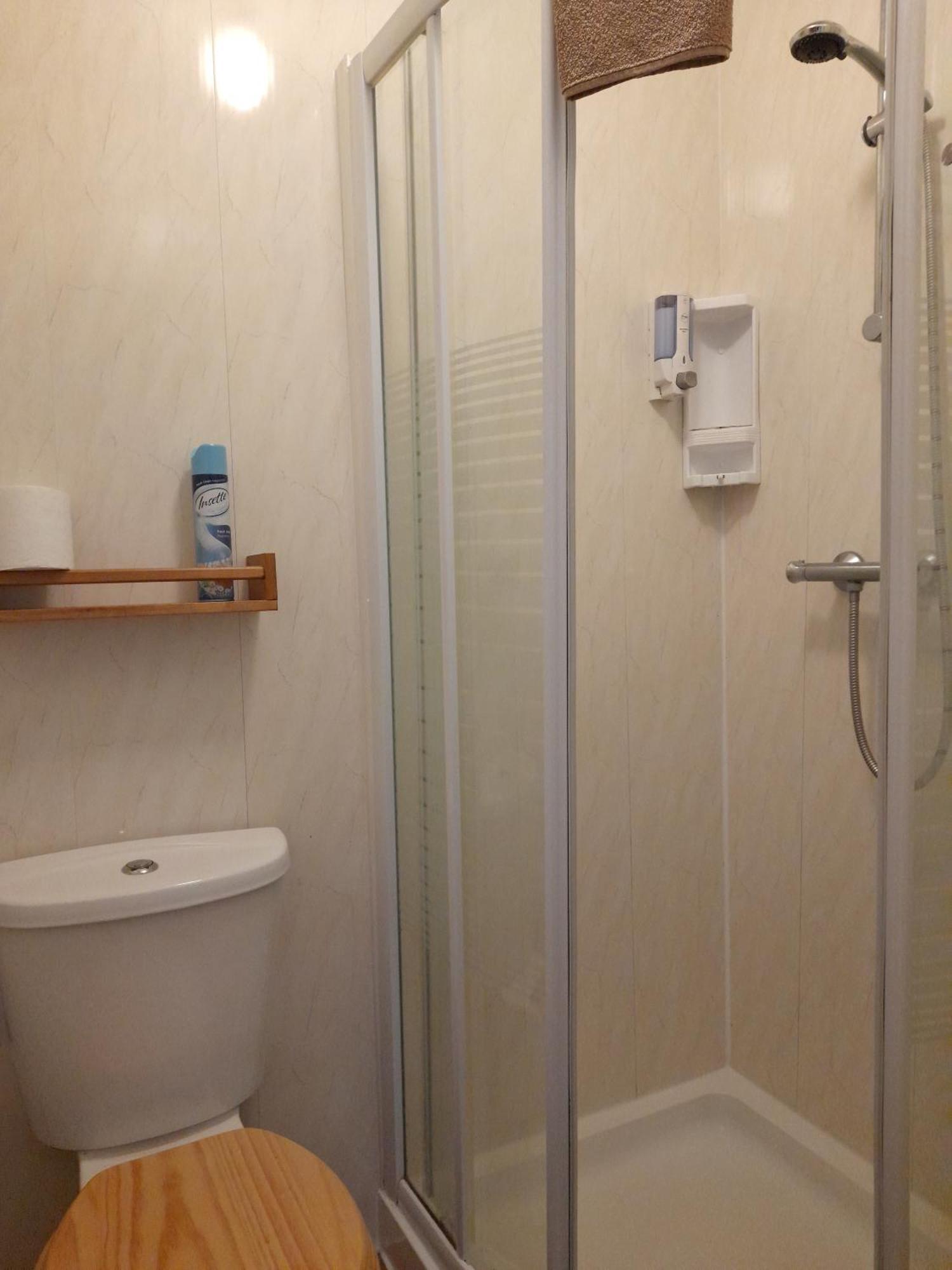 Phoenix Guest House Μπλάκπουλ Δωμάτιο φωτογραφία