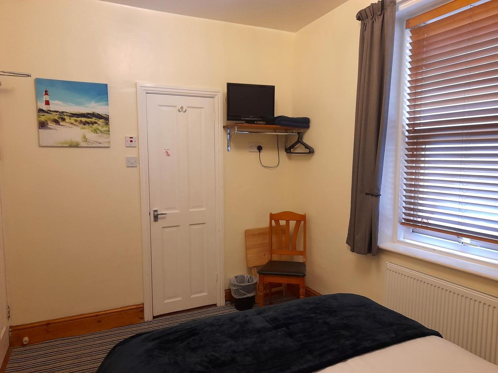 Phoenix Guest House Μπλάκπουλ Δωμάτιο φωτογραφία