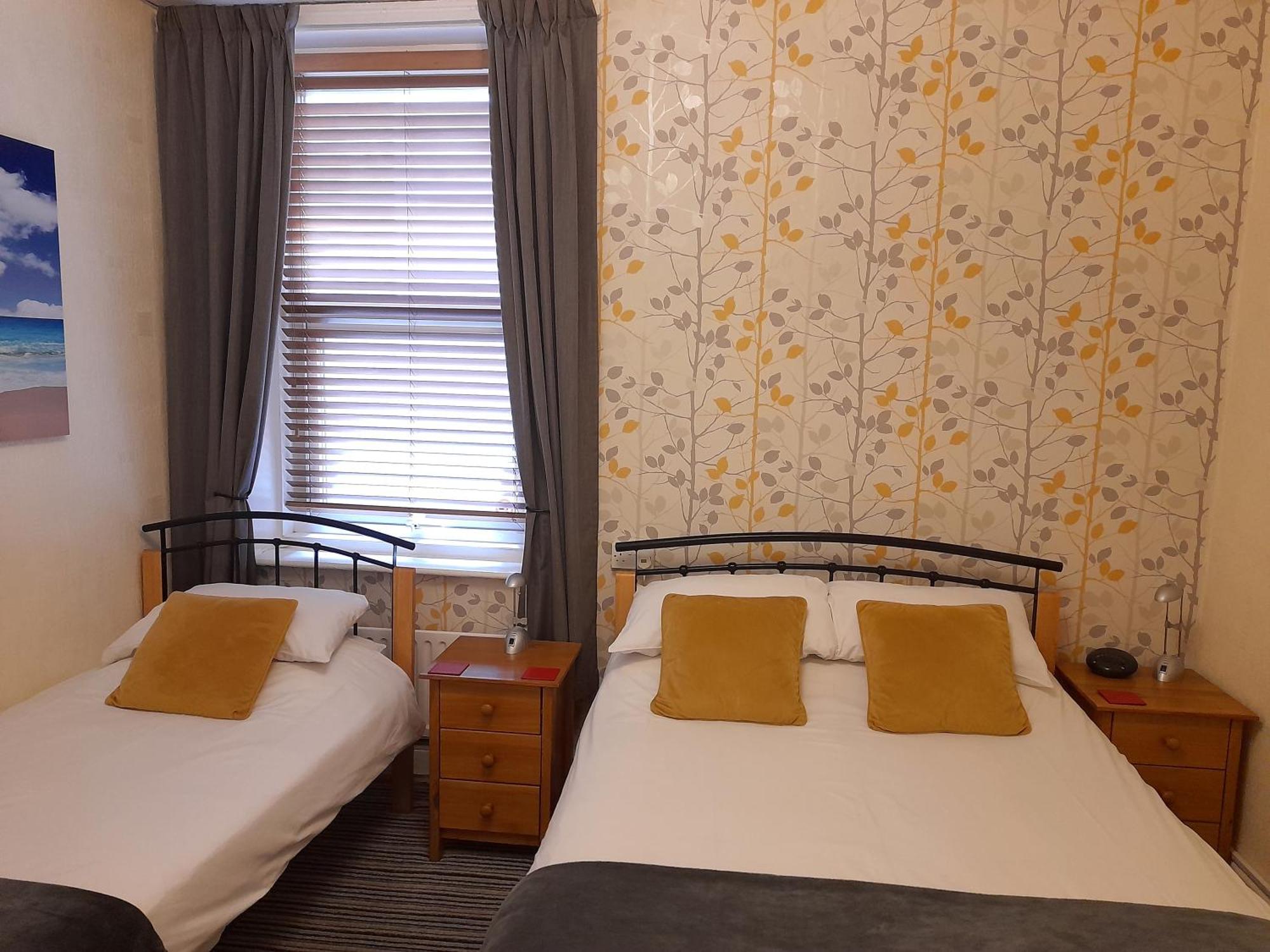 Phoenix Guest House Μπλάκπουλ Δωμάτιο φωτογραφία