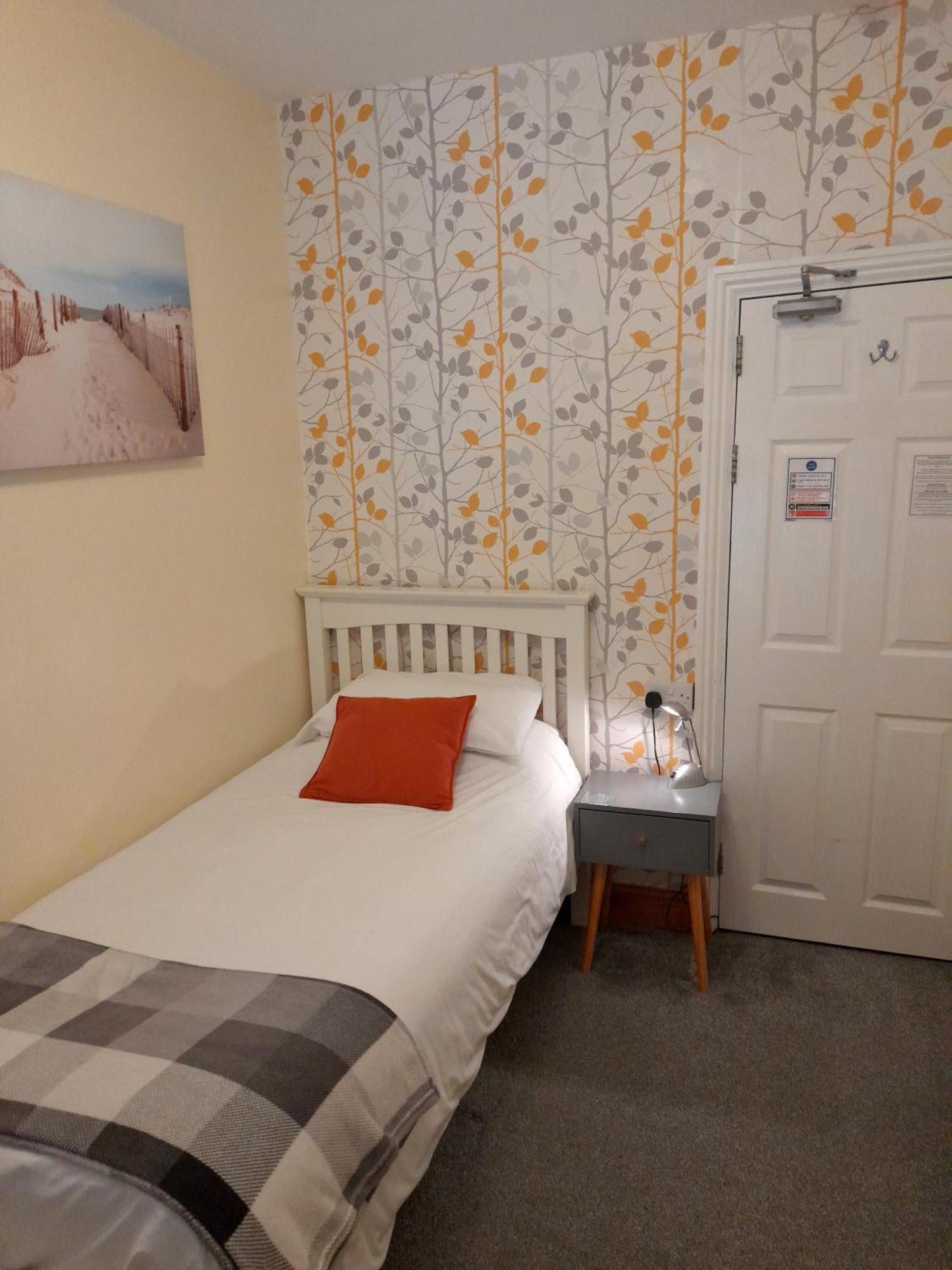 Phoenix Guest House Μπλάκπουλ Εξωτερικό φωτογραφία
