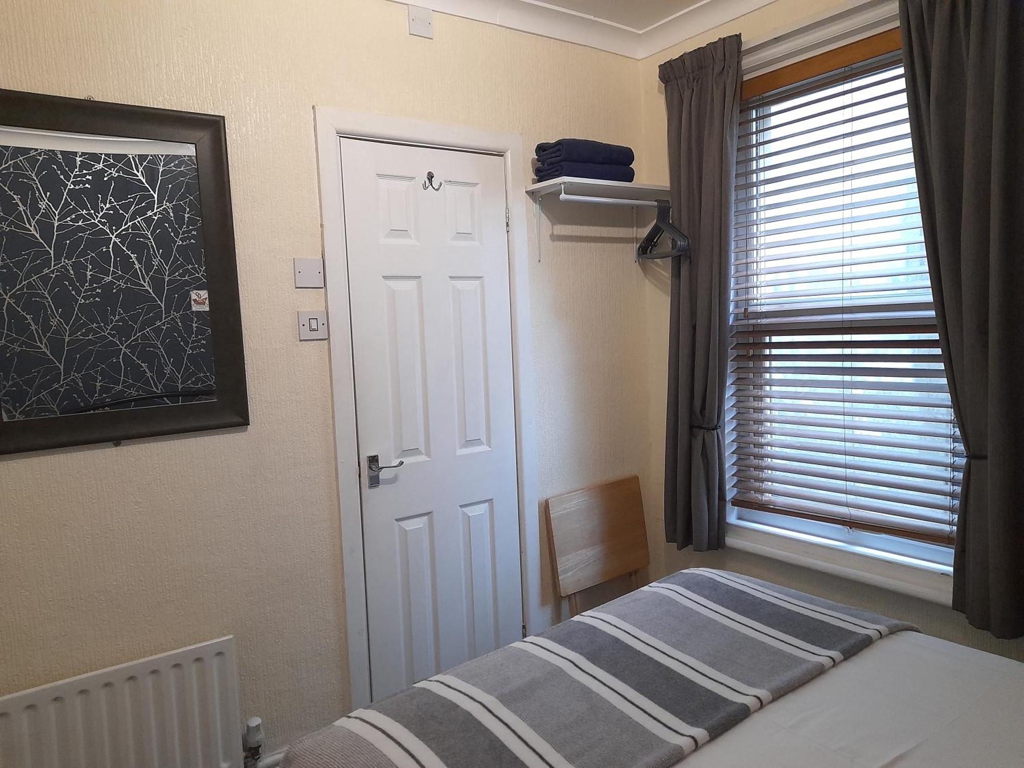 Phoenix Guest House Μπλάκπουλ Δωμάτιο φωτογραφία