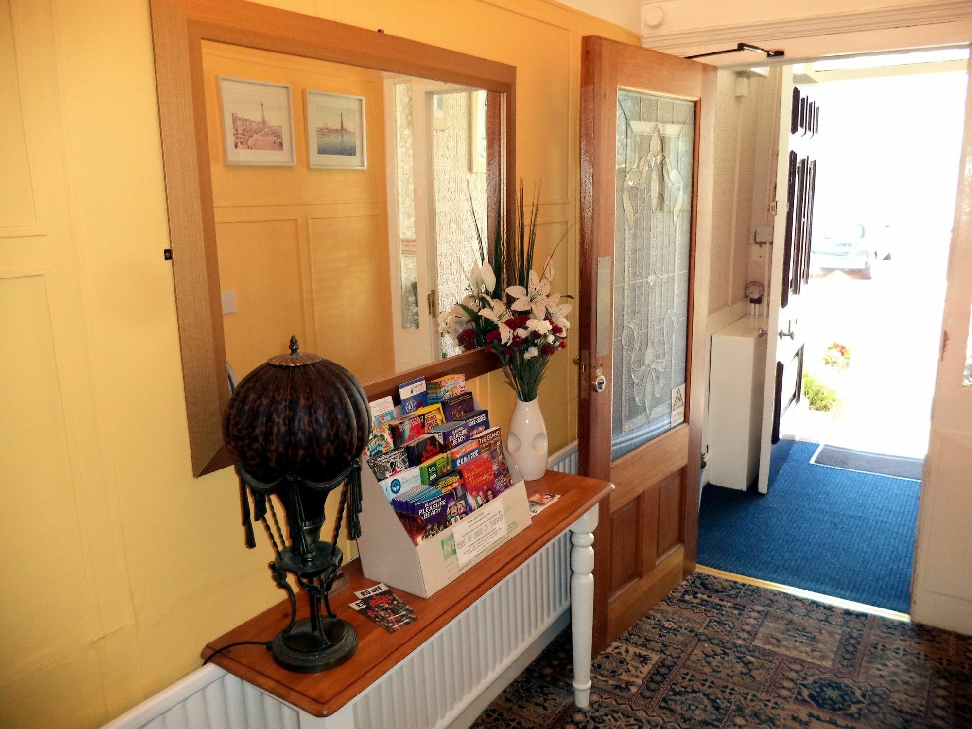 Phoenix Guest House Μπλάκπουλ Εξωτερικό φωτογραφία